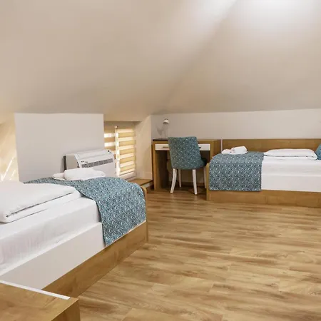 Grand Park Rooms & Apartments Cacak Exterior photo