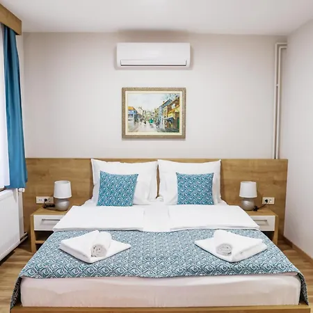 Grand Park Rooms & Apartments Cacak Exterior photo