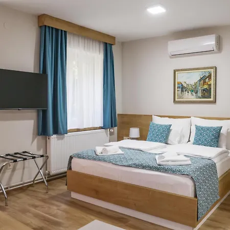 Grand Park Rooms & Apartments Cacak Exterior photo