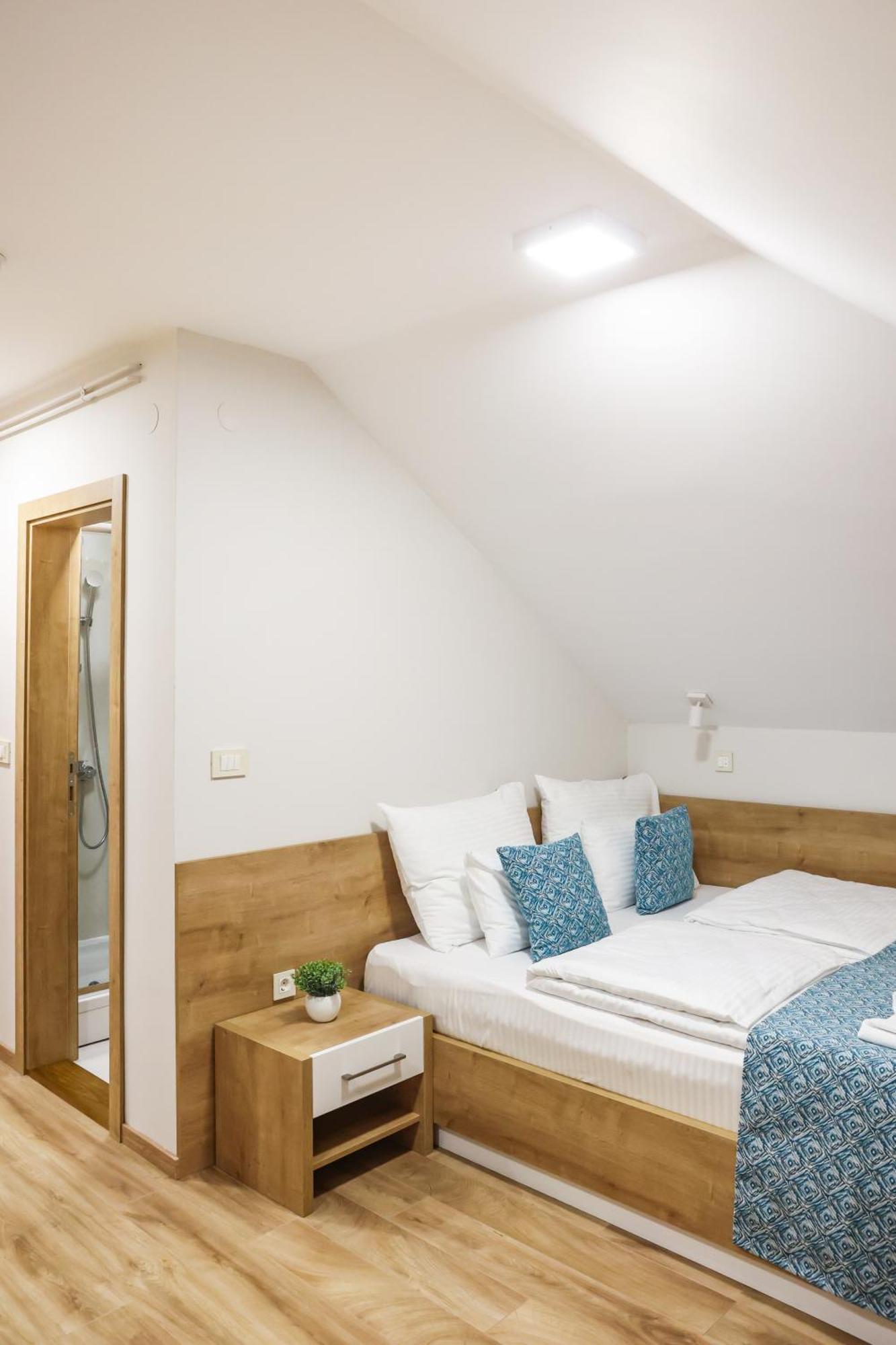Apartment Grand Park & Cacak